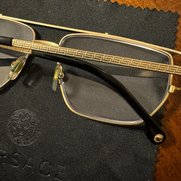 Versace Retro Glasses - Picture 5 of 10